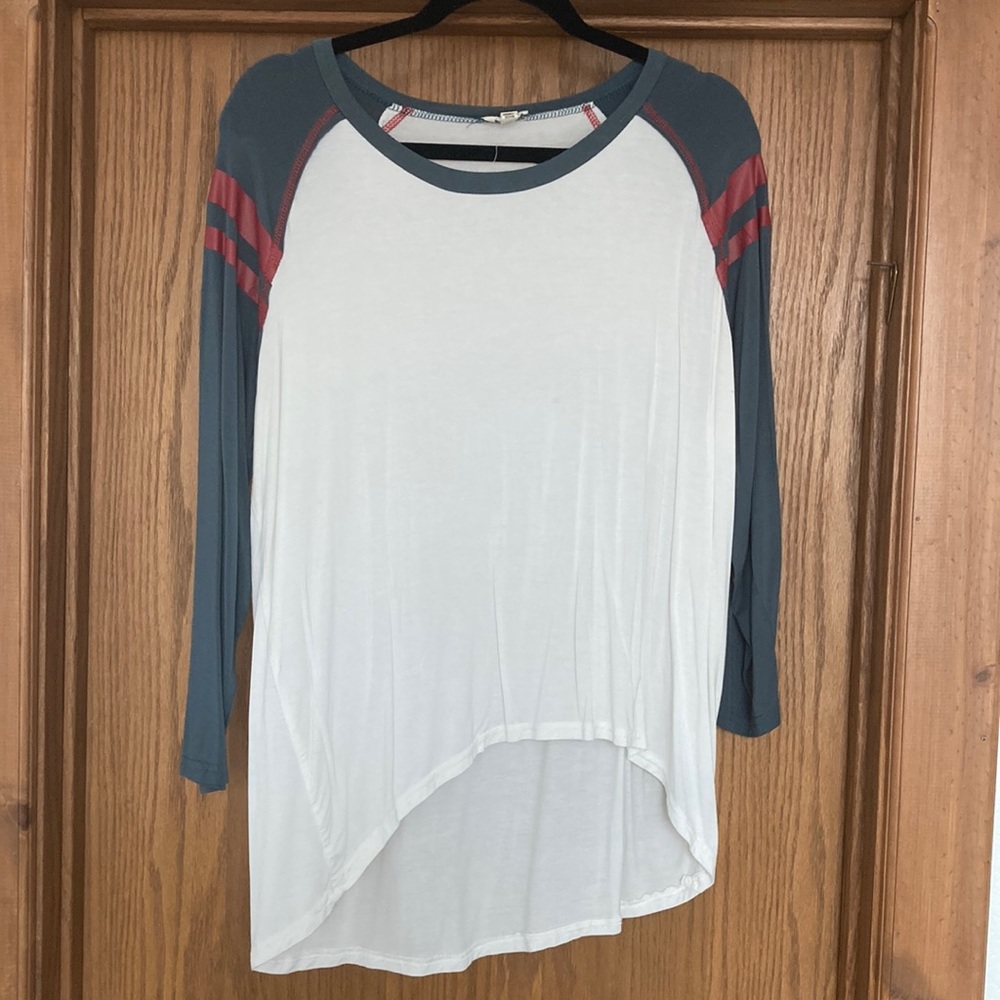 Long sleeve tee, white, medium